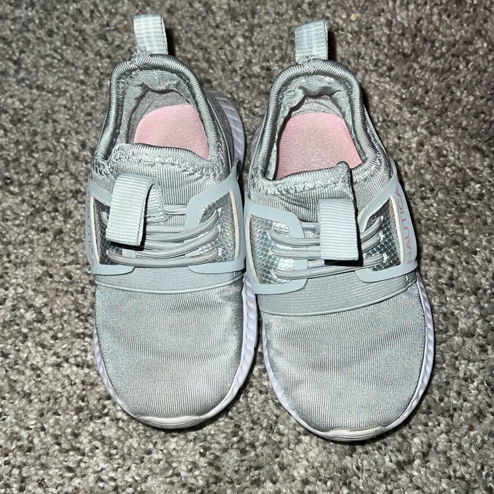 Toddler shoes